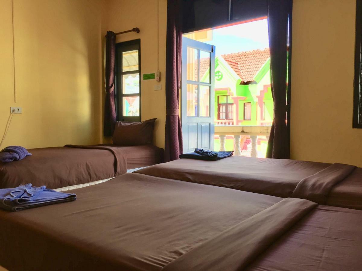بيت ضيافة Andaman Place Patong المظهر الخارجي الصورة